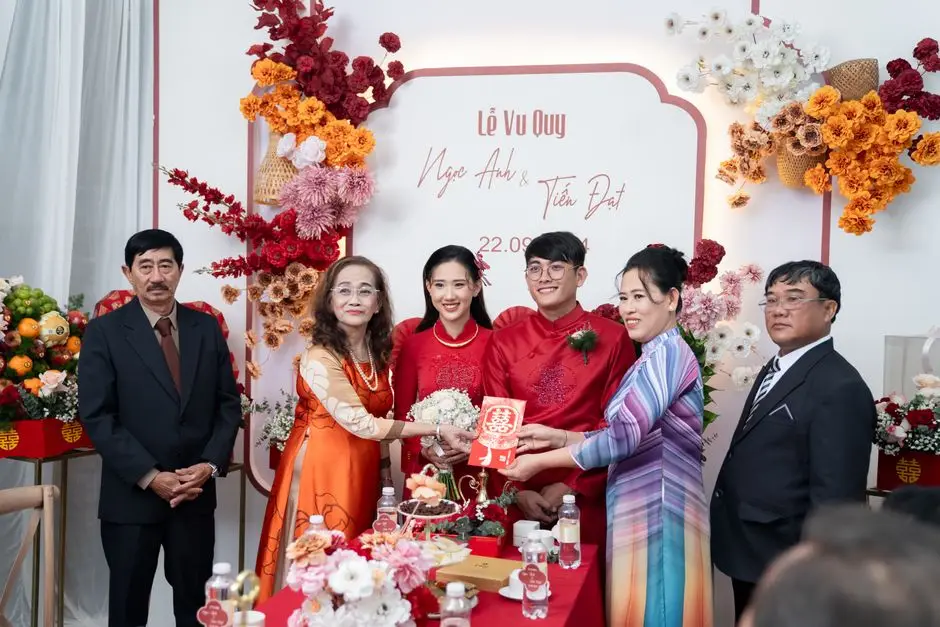 Tâm lý người tiêu dùng Việt: Vì sao hình ảnh thực tế quan trọng hơn thiết kế hào nhoáng?